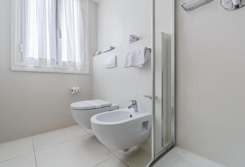 Номер Стандарт, Hotiday Hotel Alassio