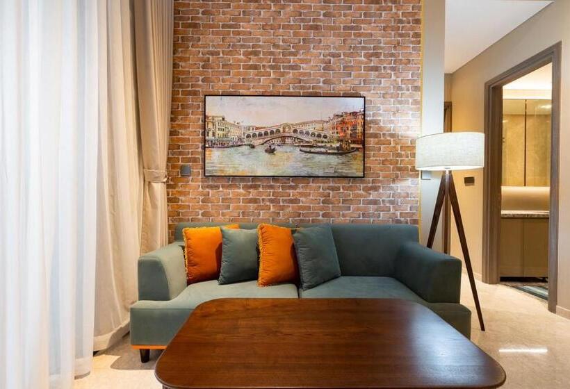 اتاق استاندارد با تخت بزرگ, Luxury The Marq Free Infinity Pool, Gym & Bbq D1