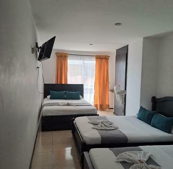 Семейный Номер, Bolivariano