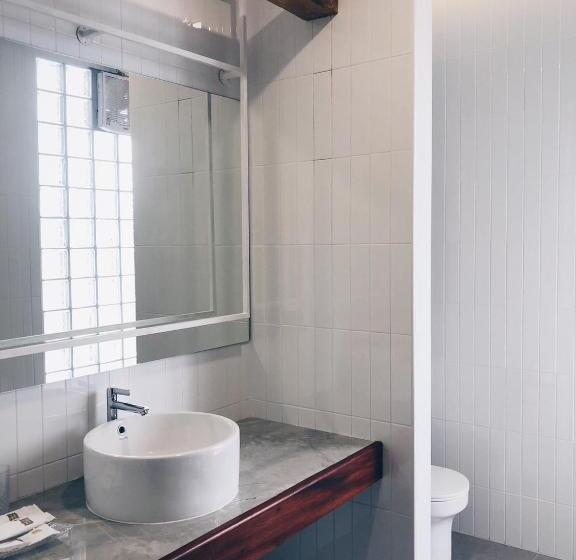 발코니가 있는 스위트, Villa Mahaphrom