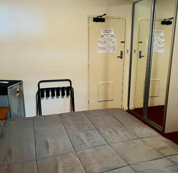 اتاق استاندارد, Mirambeena Motel