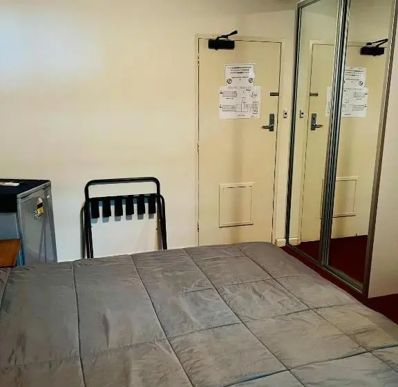 اتاق استاندارد, Mirambeena Motel