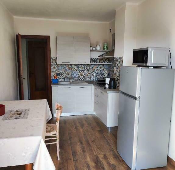 Апартаменты 1 Спальня Вид на Сад, Il Giardino Del Gallo