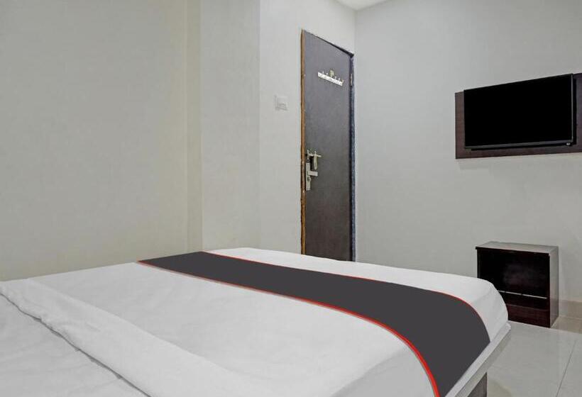 Трехместный Номер Классика, Collection O Brahma Residency