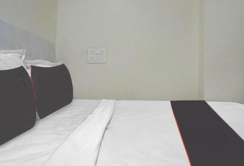 غرفة كلاسيكية ثلاثية, Collection O Brahma Residency