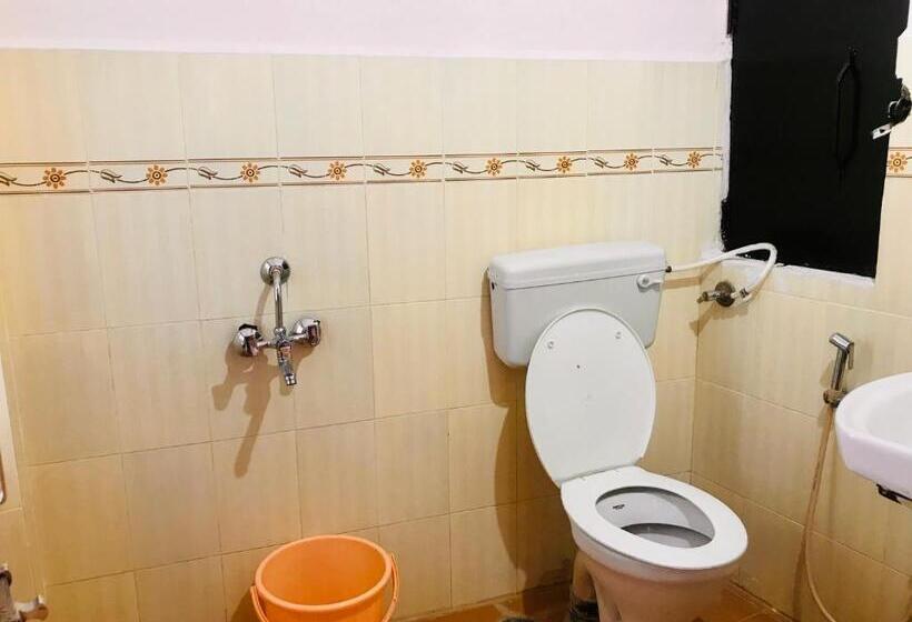 标准三人间, Diamond