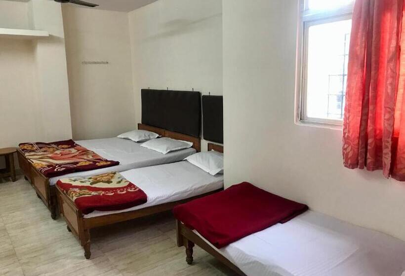 四人标准间, Diamond