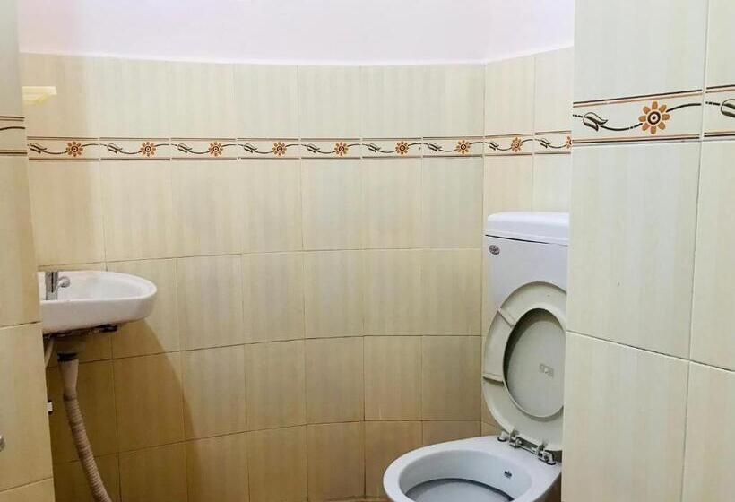 四人标准间, Diamond