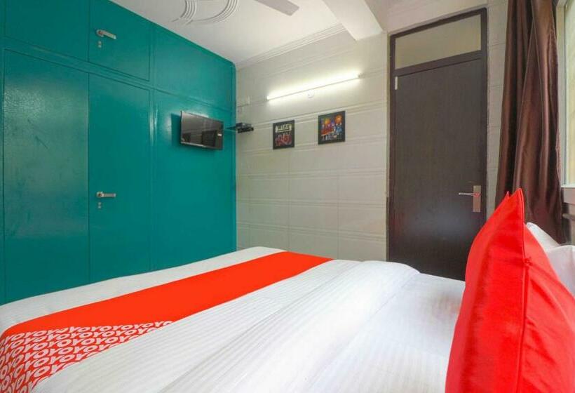 트리플 클래식 룸, Oyo Flagship 81070 Sunshine