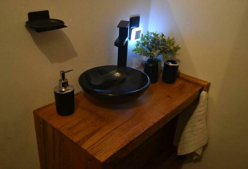 带大床的豪华间, Quinta 46