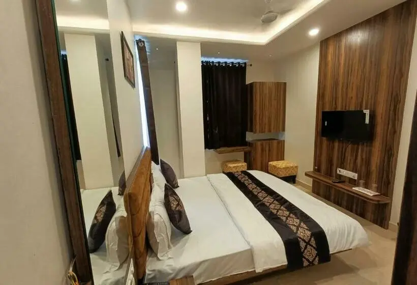 Habitació Deluxe, Vrinda Inn