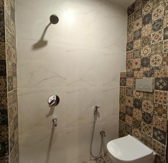 Chambre Standard, Vrinda Inn
