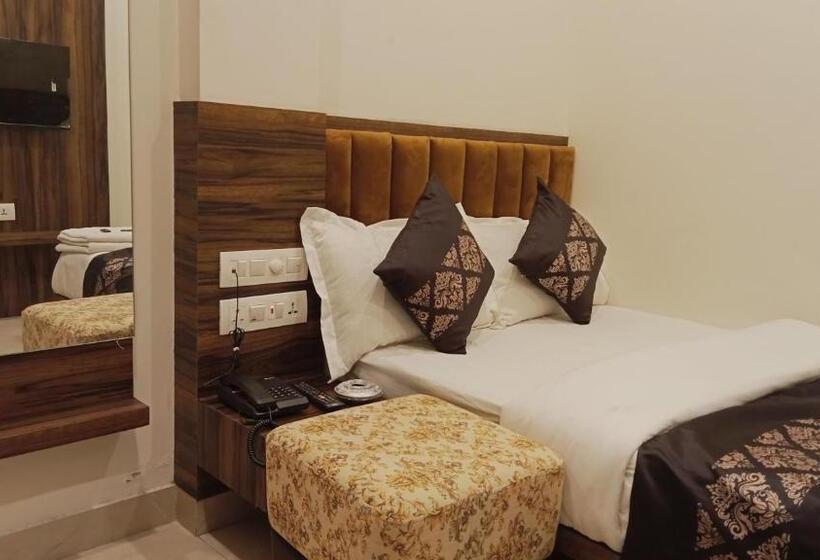 Chambre Standard, Vrinda Inn