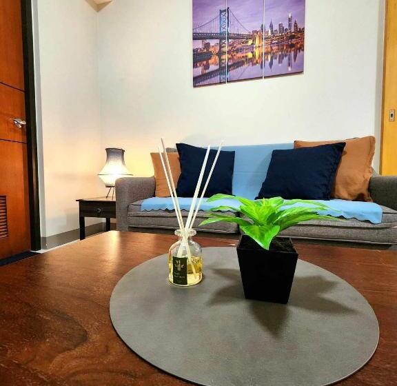 شقة غرفة واحدة, Modern Comforts 1br Urban Getaway In Bgc