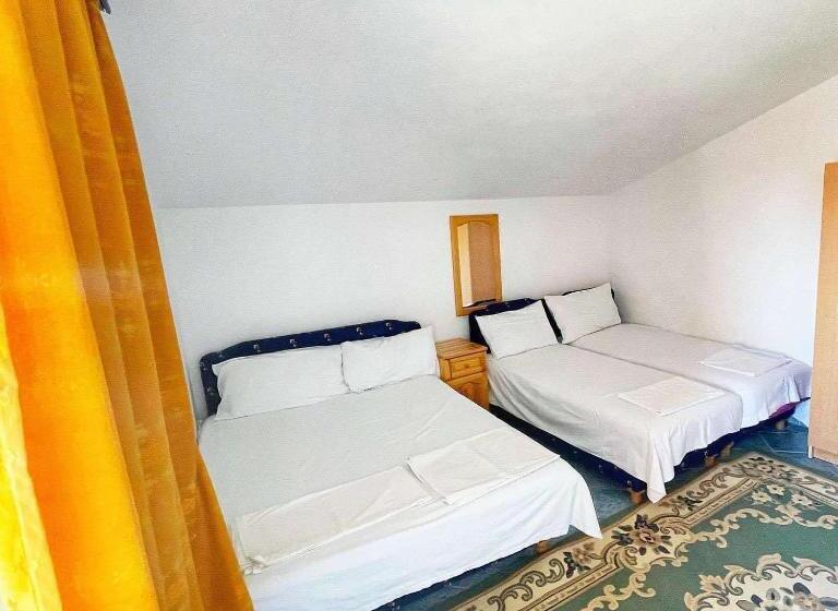 اتاق استاندارد چهار تخته, Apartments Zeneva