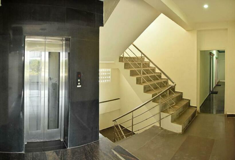 חדר דלוקס, Ruthran Guest House