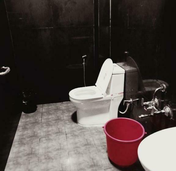 חדר דלוקס, Ruthran Guest House