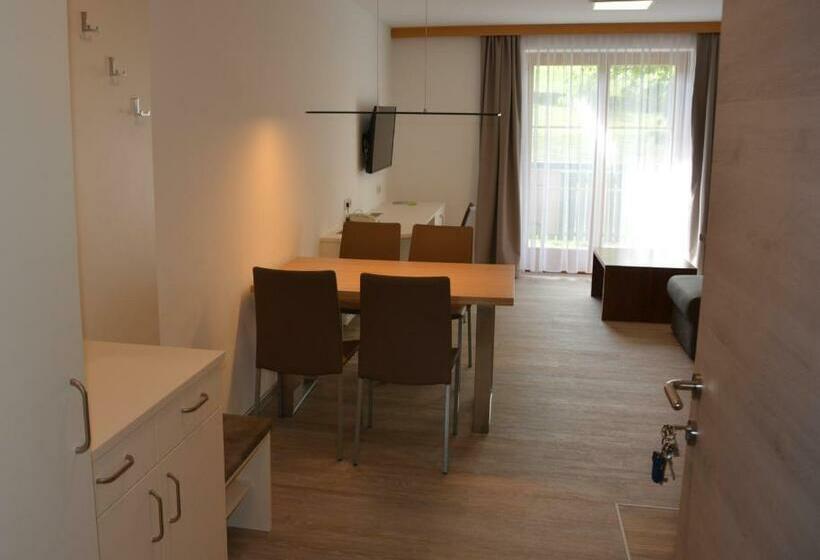 דירה בת חדר שינה 1 עם מרפסת, Wohlfühl Hotel Wiesenhof