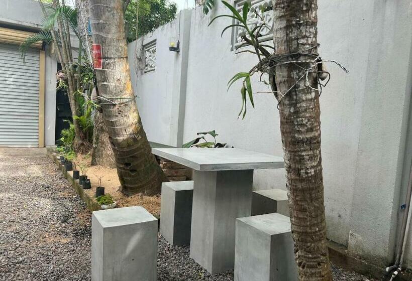 Номер Deluxe, The Lovina Place