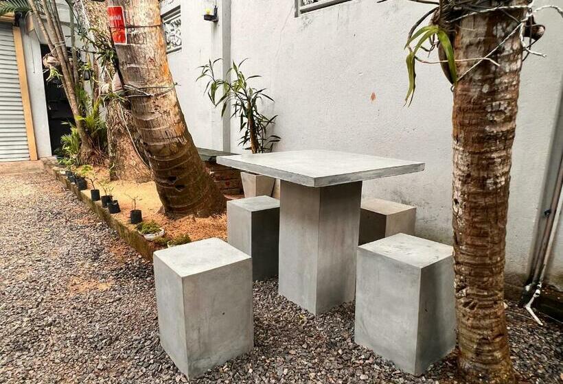 Номер Deluxe, The Lovina Place