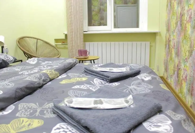 Economy-huone, Uneed Rooms Somnium
