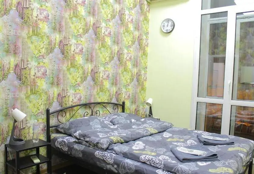 Economy-huone, Uneed Rooms Somnium
