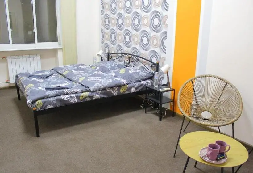 Economy-huone, Uneed Rooms Somnium