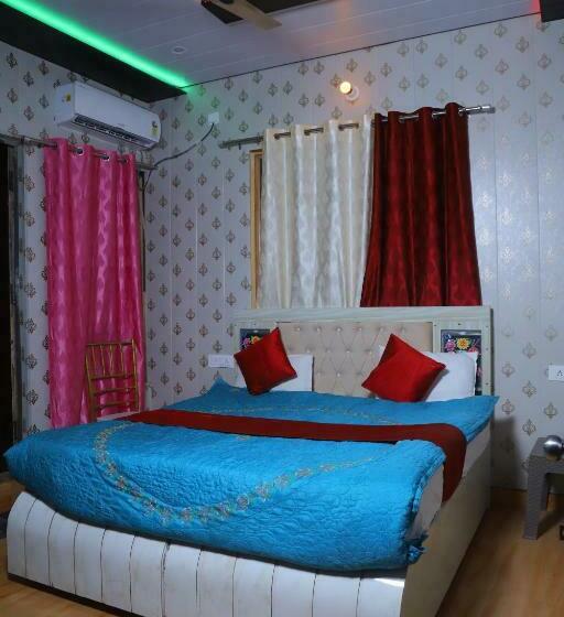Номер Deluxe, O Krishna Manu Palace