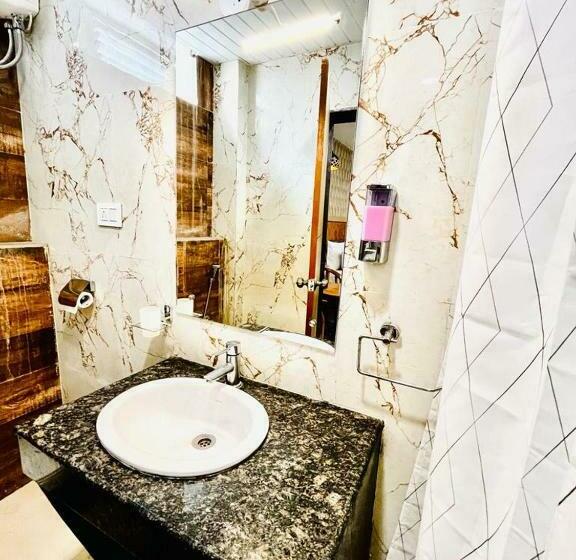 スタンダードルーム, Lake View Airport Zone