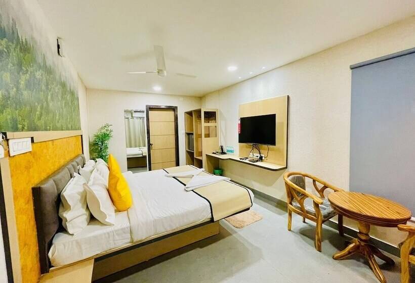 ファミリールーム, Lake View Airport Zone