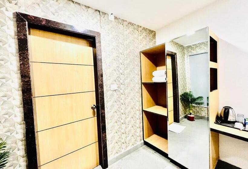 スタンダードルーム, Lake View Airport Zone