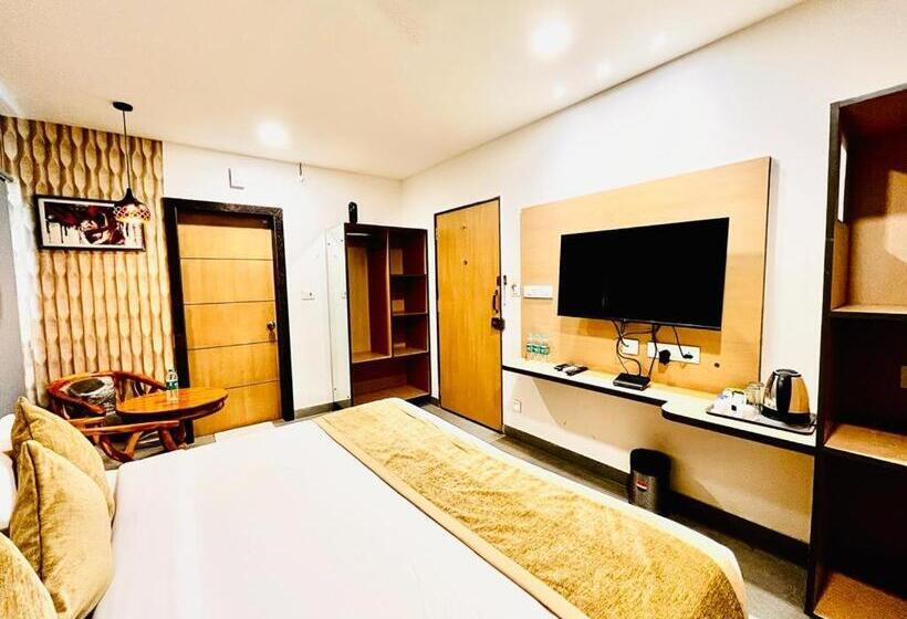 ファミリールーム, Lake View Airport Zone