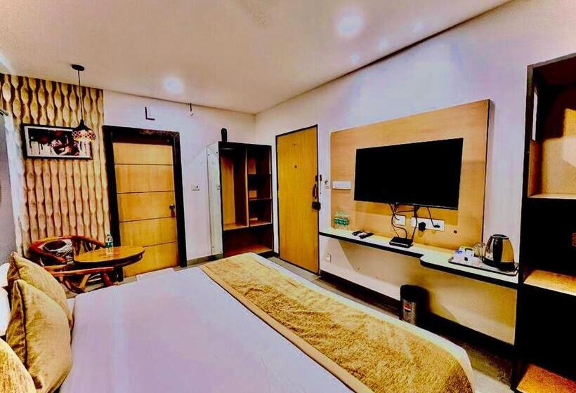 ファミリールーム, Lake View Airport Zone