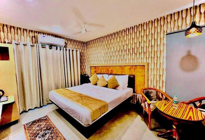 ファミリールーム, Lake View Airport Zone