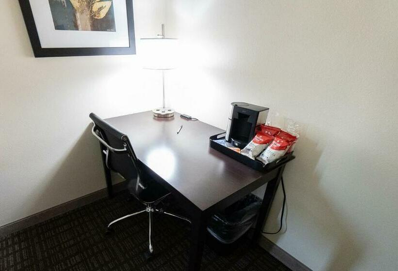 Номер Стандарт, Cobblestone Hotel & Suites Sheldon