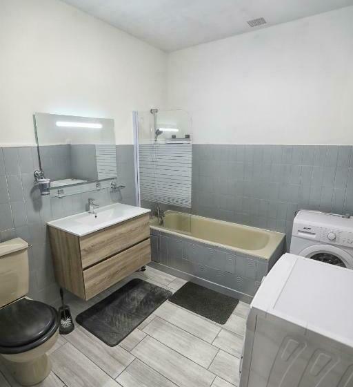 דירת חדר עם טרסה, Eden Auberge