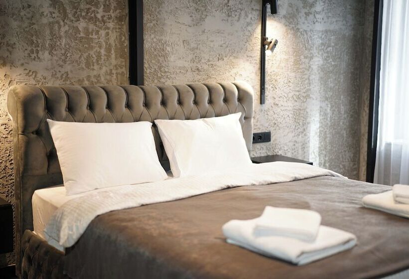 套房, Monev Suites