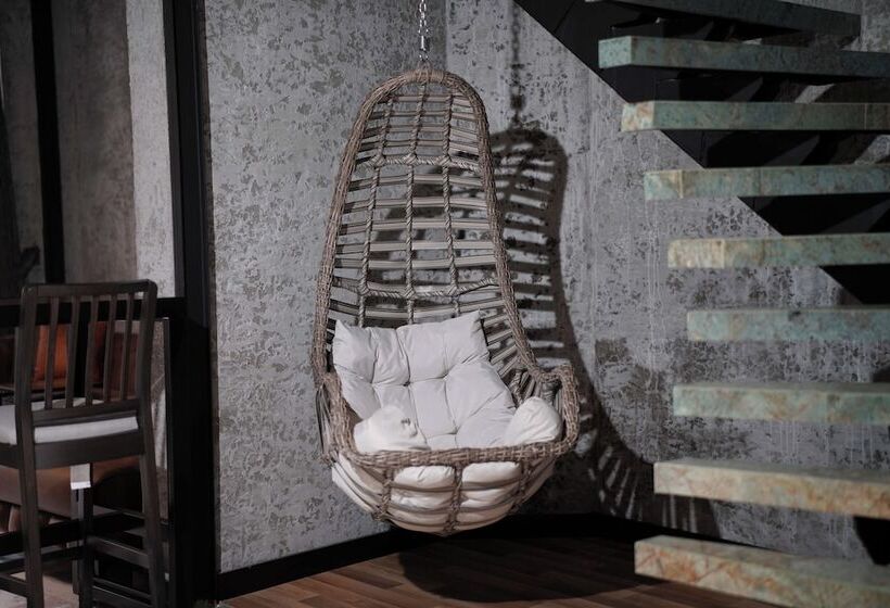 套房, Monev Suites