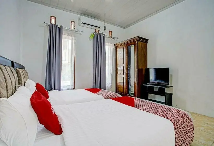 デラックスルーム, Capital O 92358 Pondok Amak Syariah