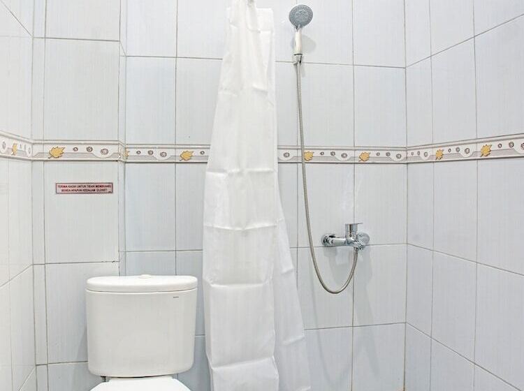 غرفة ديلوكس, Capital O 92358 Pondok Amak Syariah