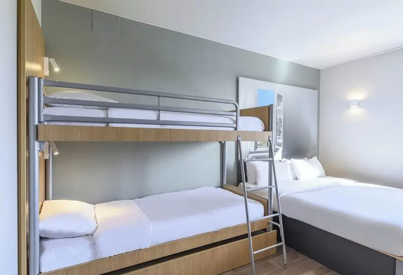 スタンダード４人部屋, B&b Hotel Orange
