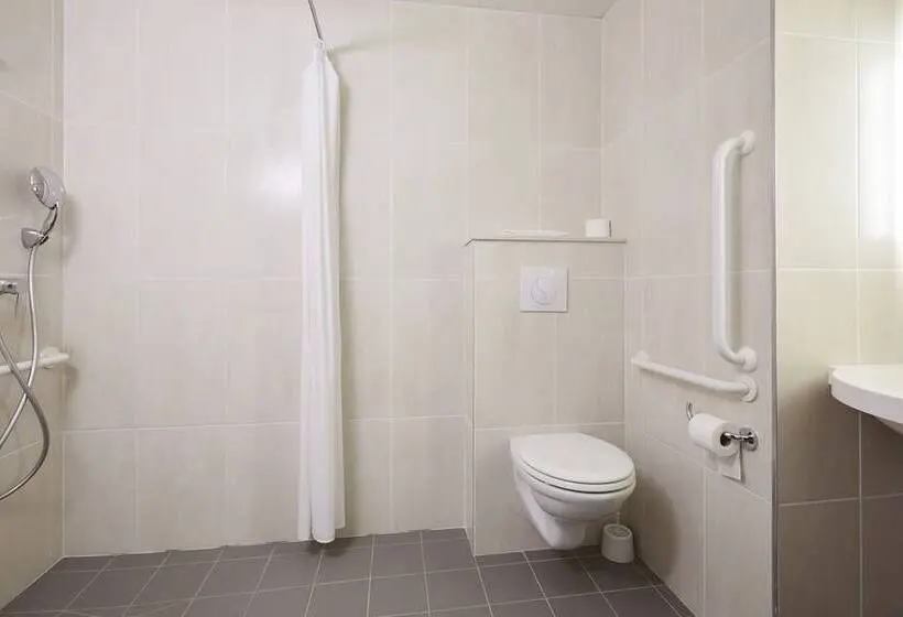 اتاق استاندارد برای معلولان, B&b Hotel Orange
