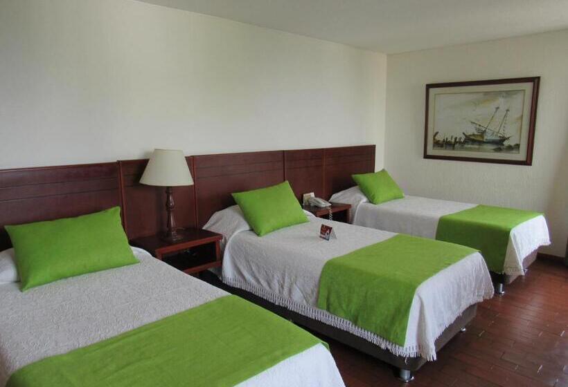 Номер Стандарт Трехместный, Don Lolo