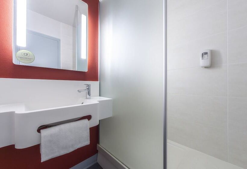 スタンダード４人部屋, B&b Hotel Orange