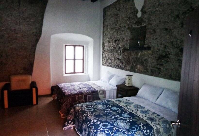 غرفه قياسيه سريرين مزدوجين, Casa Abolengo