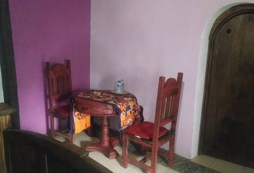 جناح, Casa Abolengo