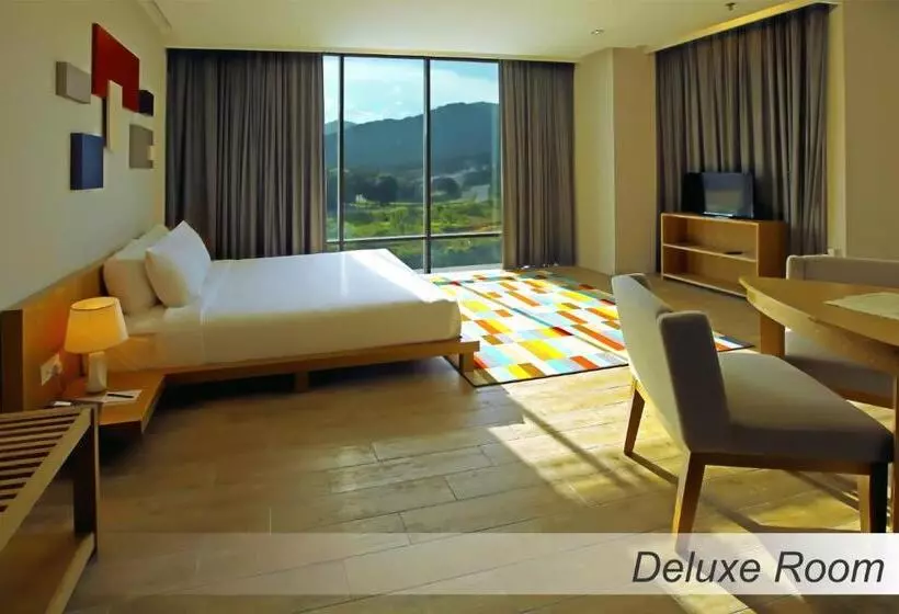 Deluxe Zimmer Kingsize Bett, Casuarina@meru