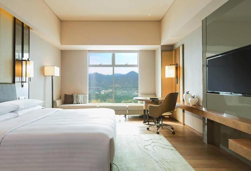 Quarto Deluxe Cama King, Chongqing Marriott