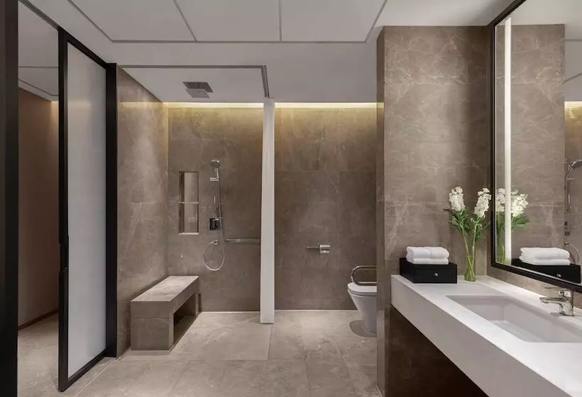 Quarto Estandar Cama Casal, Chongqing Marriott