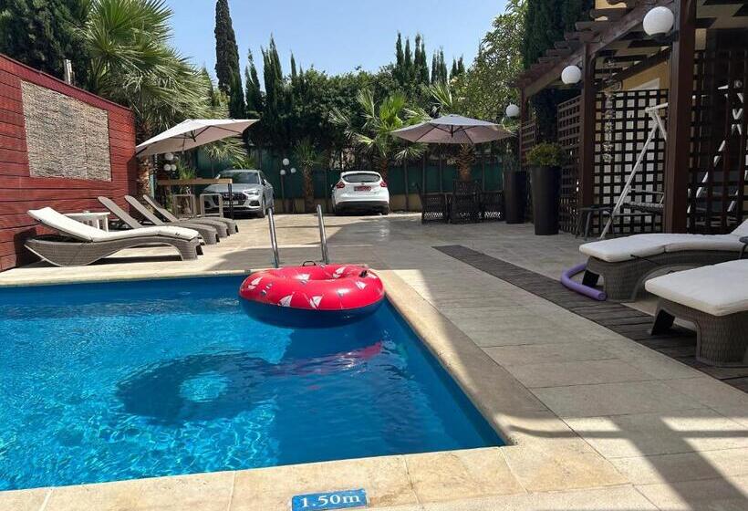 اتاق لوکس با بالکن, St Elena Boutique Residence